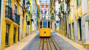 Lisbona, meta romantica per un weekend lungo di coppia - CrilumaViaggi